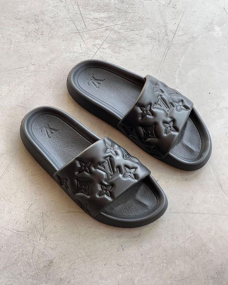 MONOGRAM SLIDE “Waterfront”