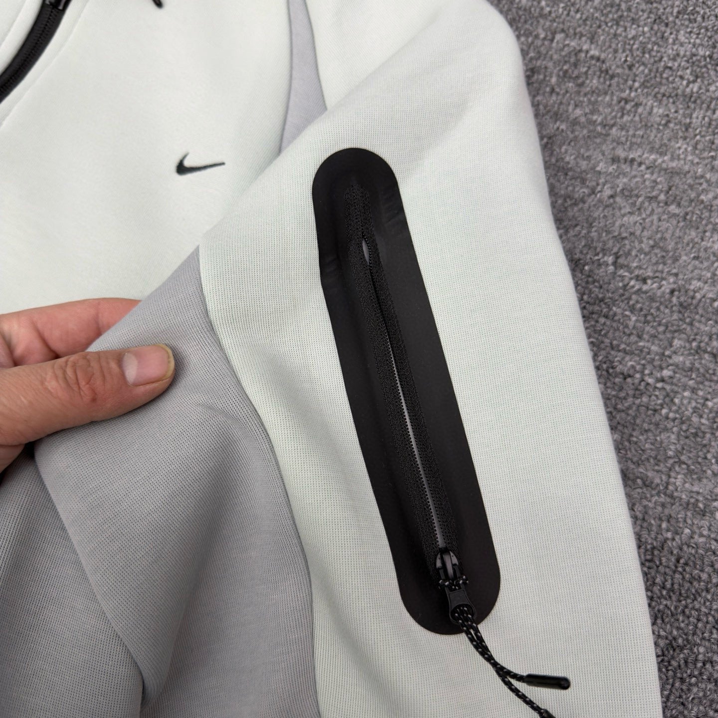 TECHNICAL JOGGER SET “White”
