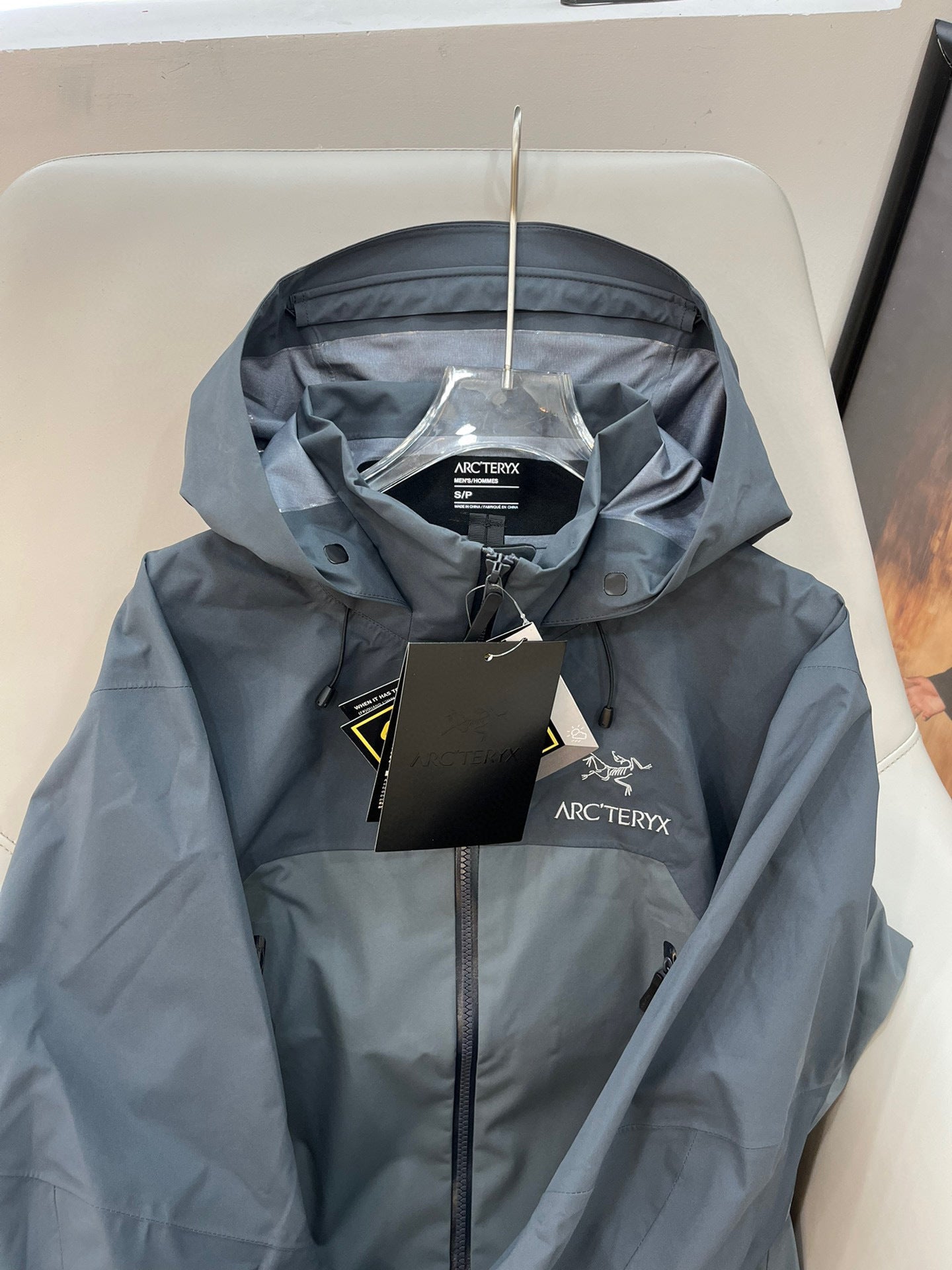 CLIMBERS WINDSHELL “Microchip Grey”