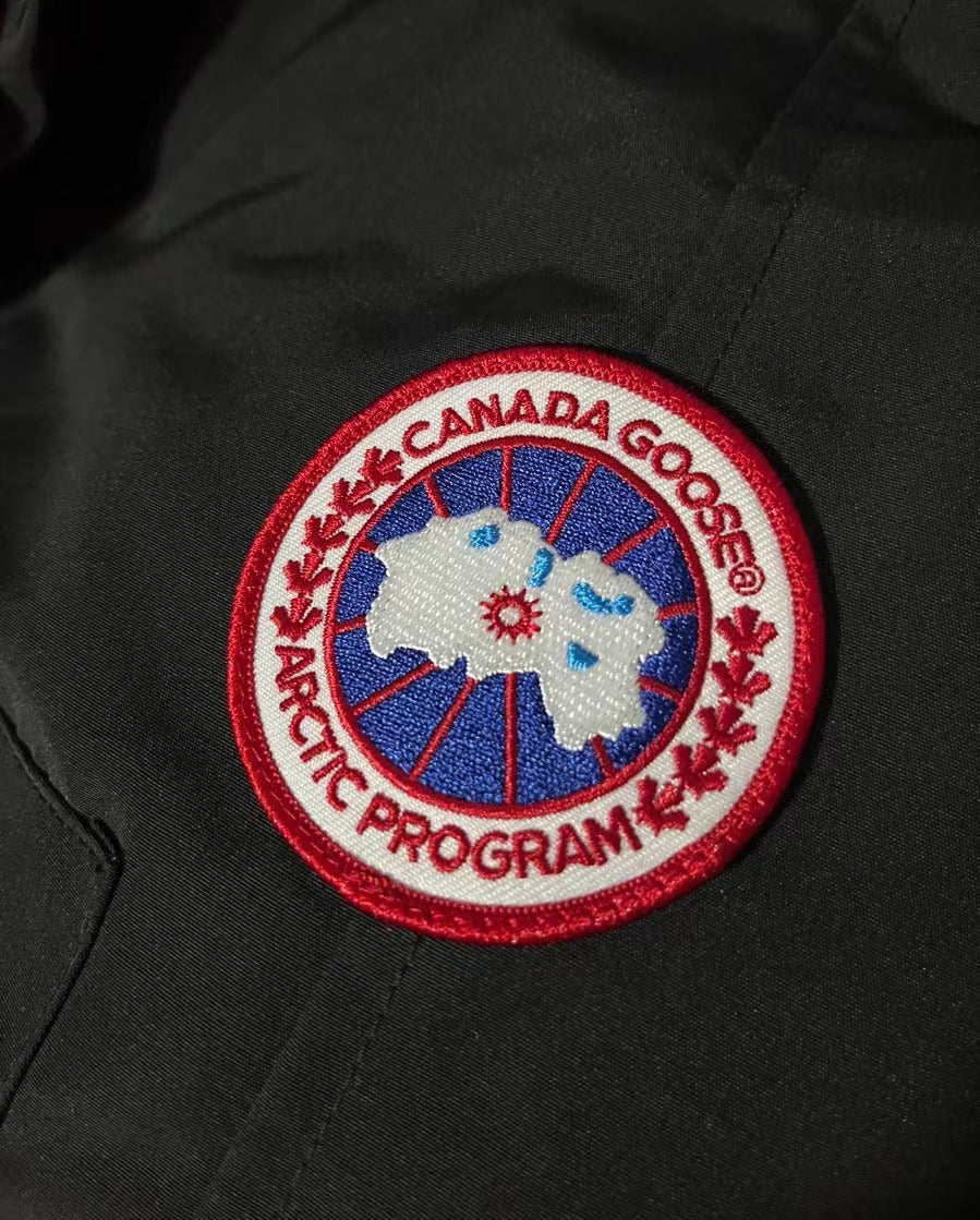 EXPEDITION SHELL PARKA “Chiliwack”