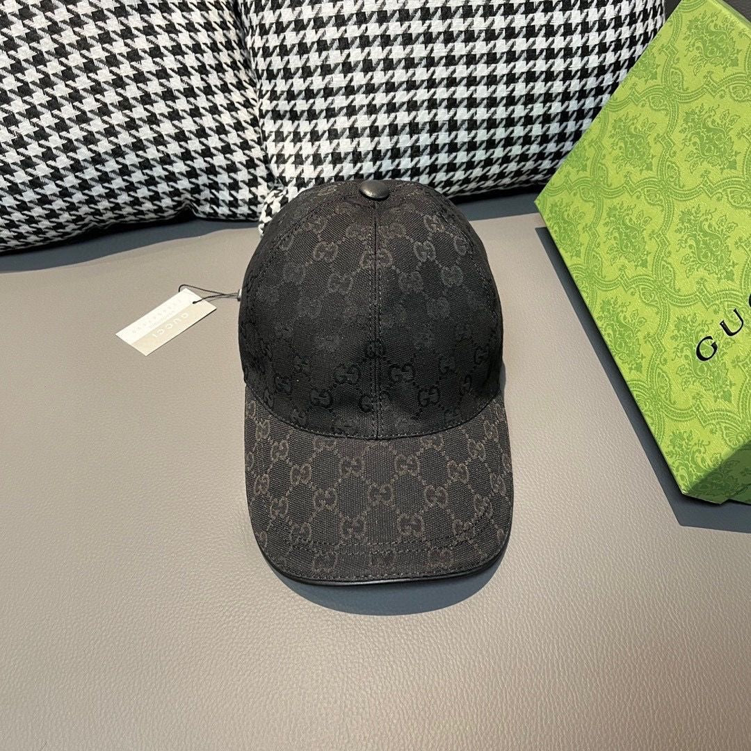 WOVEN CREST CAP “Black”
