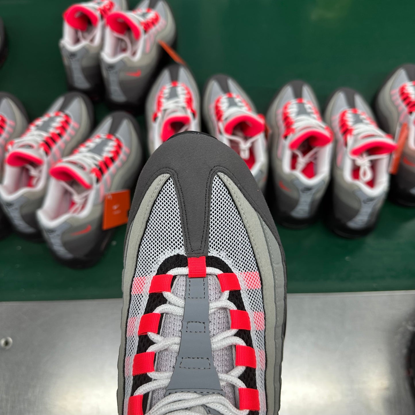 AIR UNIT '95 “Solar Red”