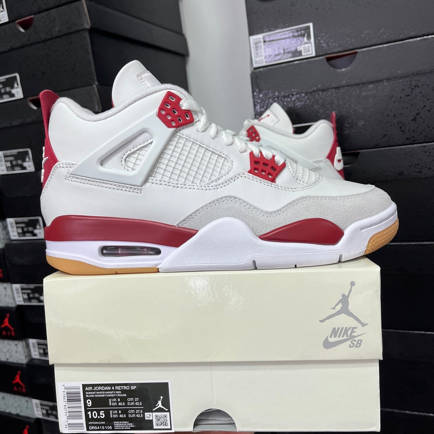 COURT LEGACY IV “Varsity Red”
