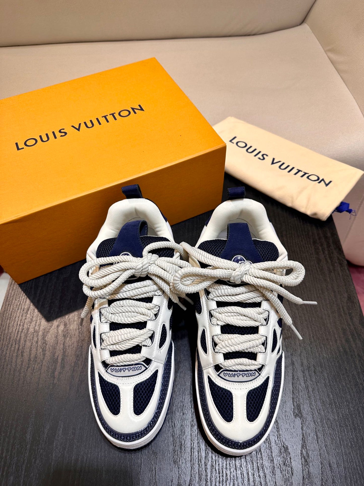 CHUNKY SKATE TRAINER “White Blue”
