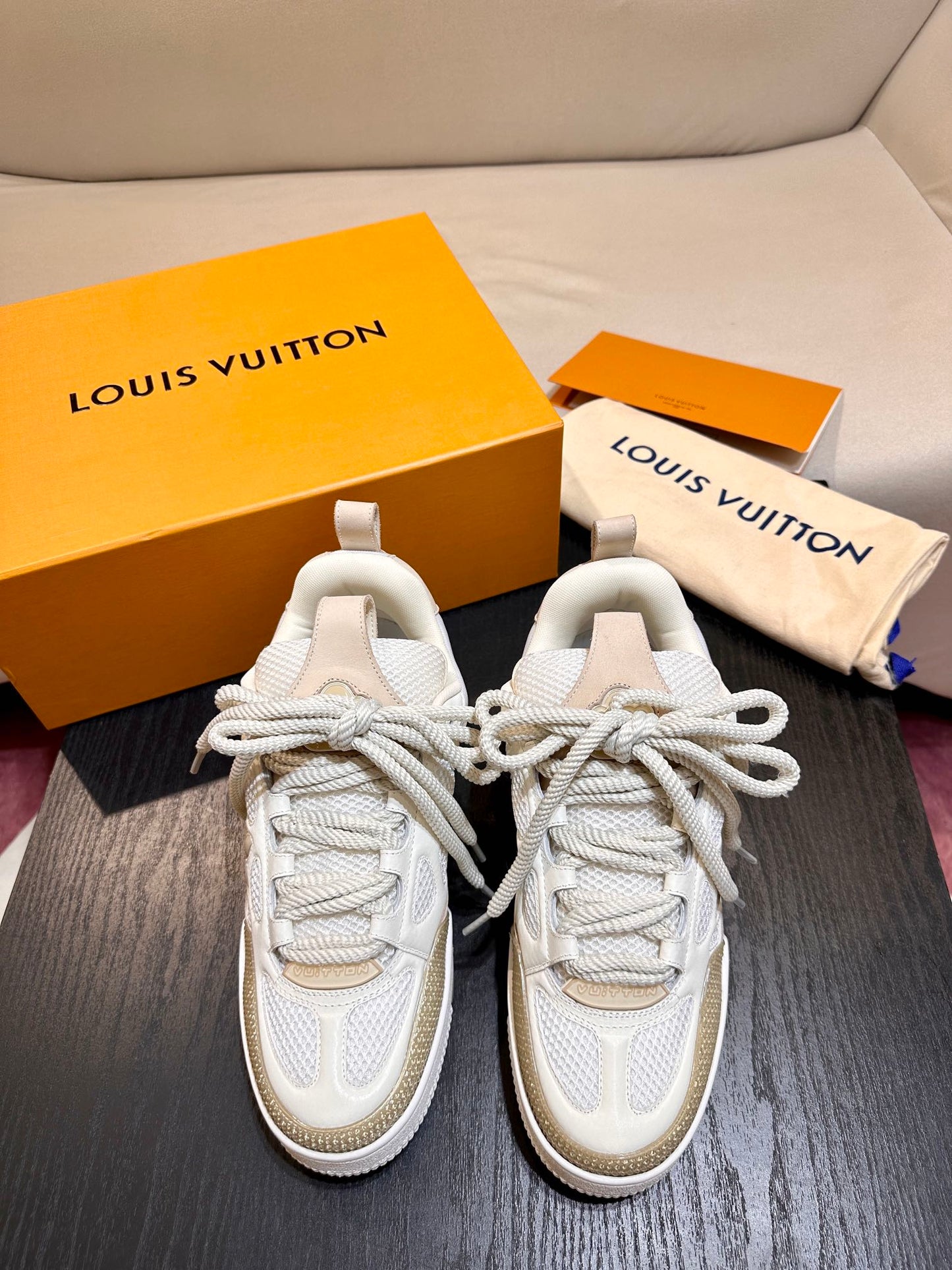 CHUNKY SKATE TRAINER “White Beige”