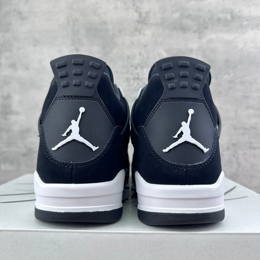 COURT LEGACY IV “White Thunder”