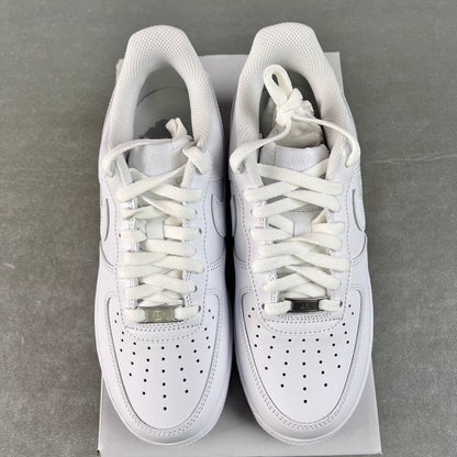 CLASSIC COURT TRAINER “White”