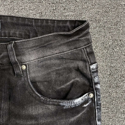 DISTRESSED DENIM “Greish”