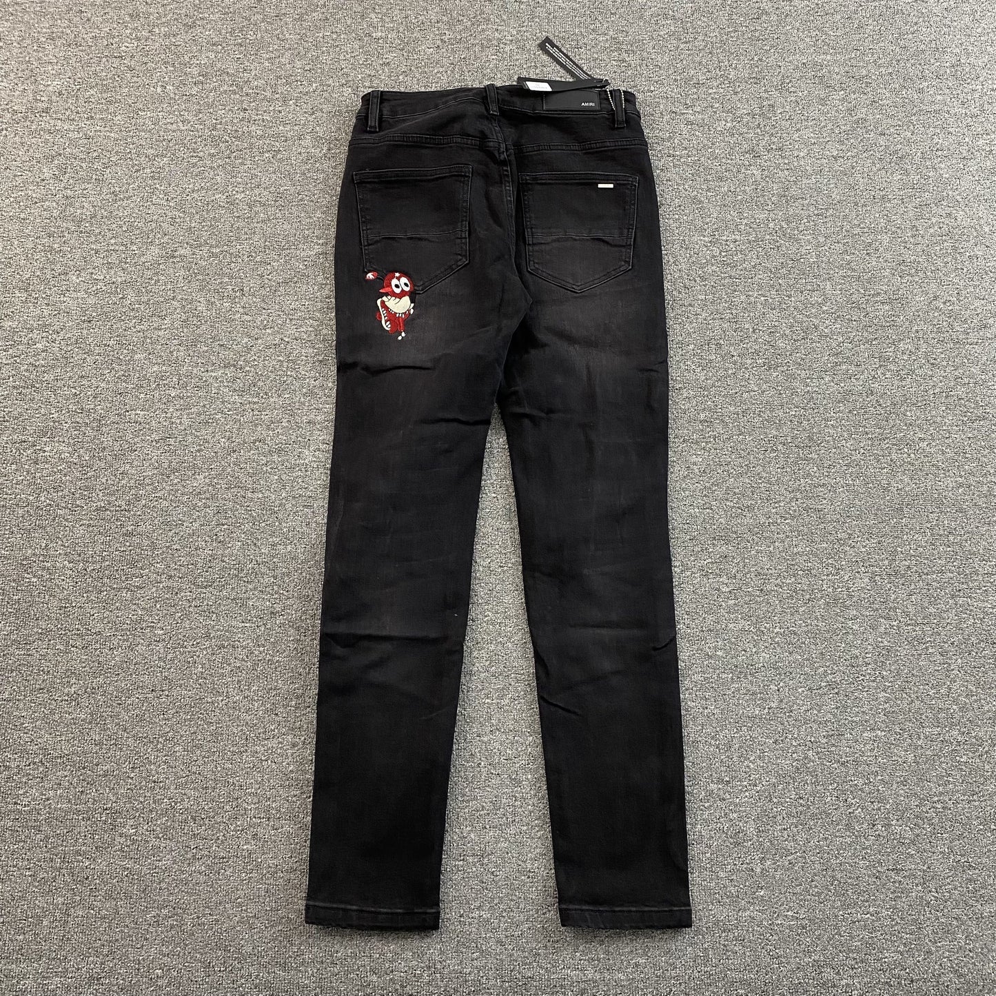 DISTRESSED DENIM “Art Patch Black”