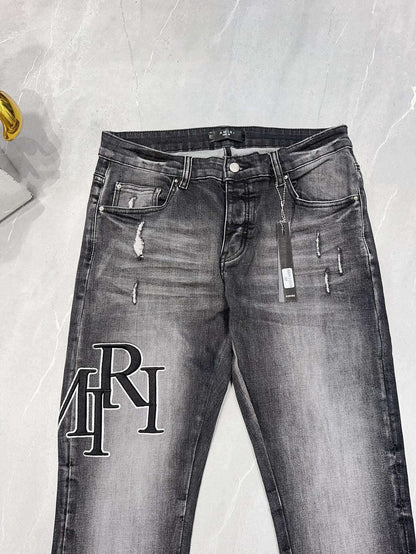 DISTRESSED DENIM “Melody Repair”