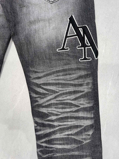 DISTRESSED DENIM “Melody Repair”