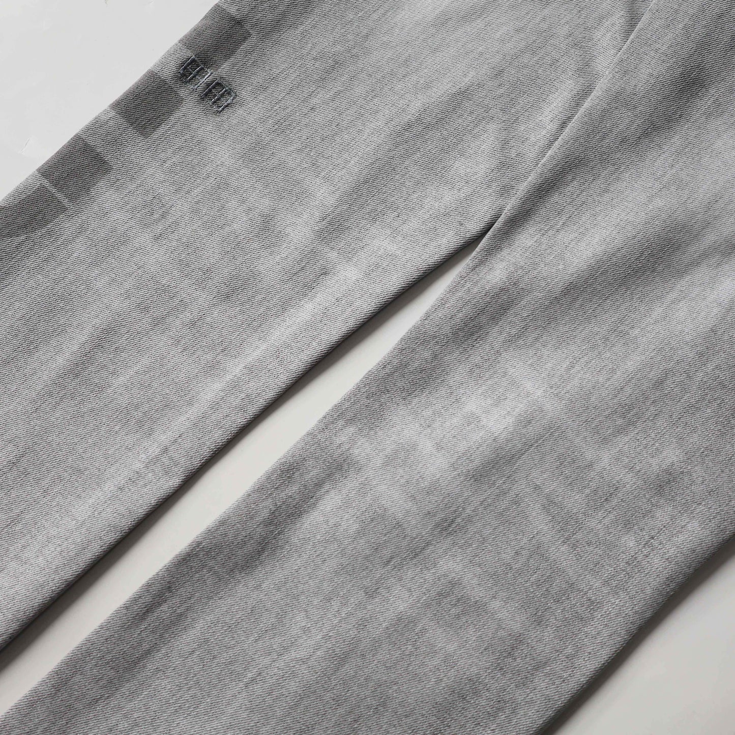 CROSS STITCH DENIM “Ash Stonewash”