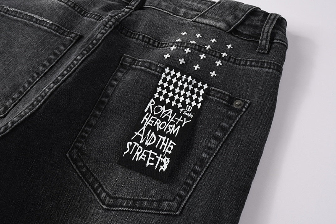 CROSS STITCH DENIM “Jet Knee”