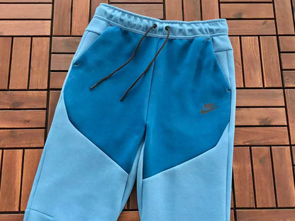 TECHNICAL JOGGER SET “Dutch Blue”