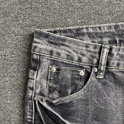 DISTRESSED DENIM “Gray Thrasher”