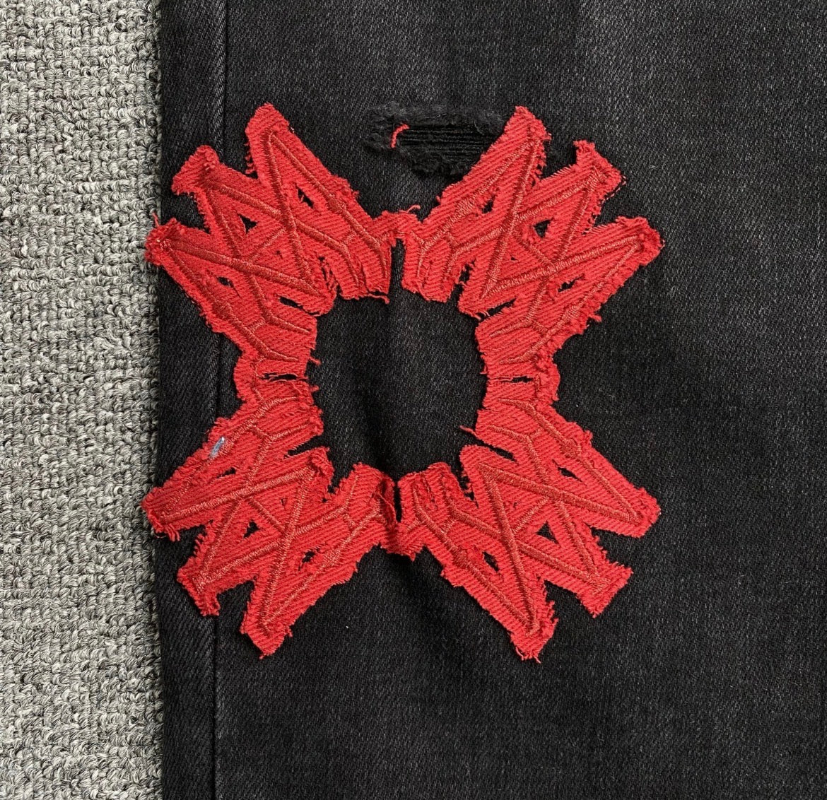 DISTRESSED DENIM “Red Cross”
