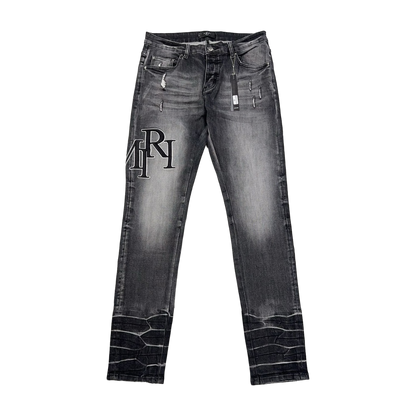 DISTRESSED DENIM “Melody Repair”