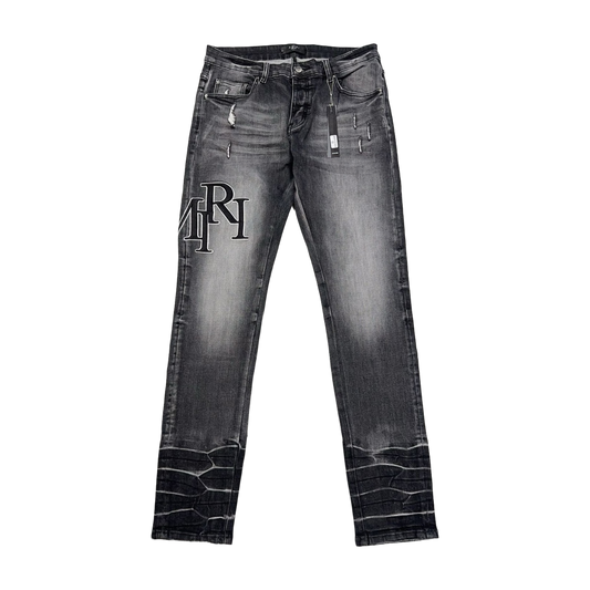 DISTRESSED DENIM “Melody Repair”