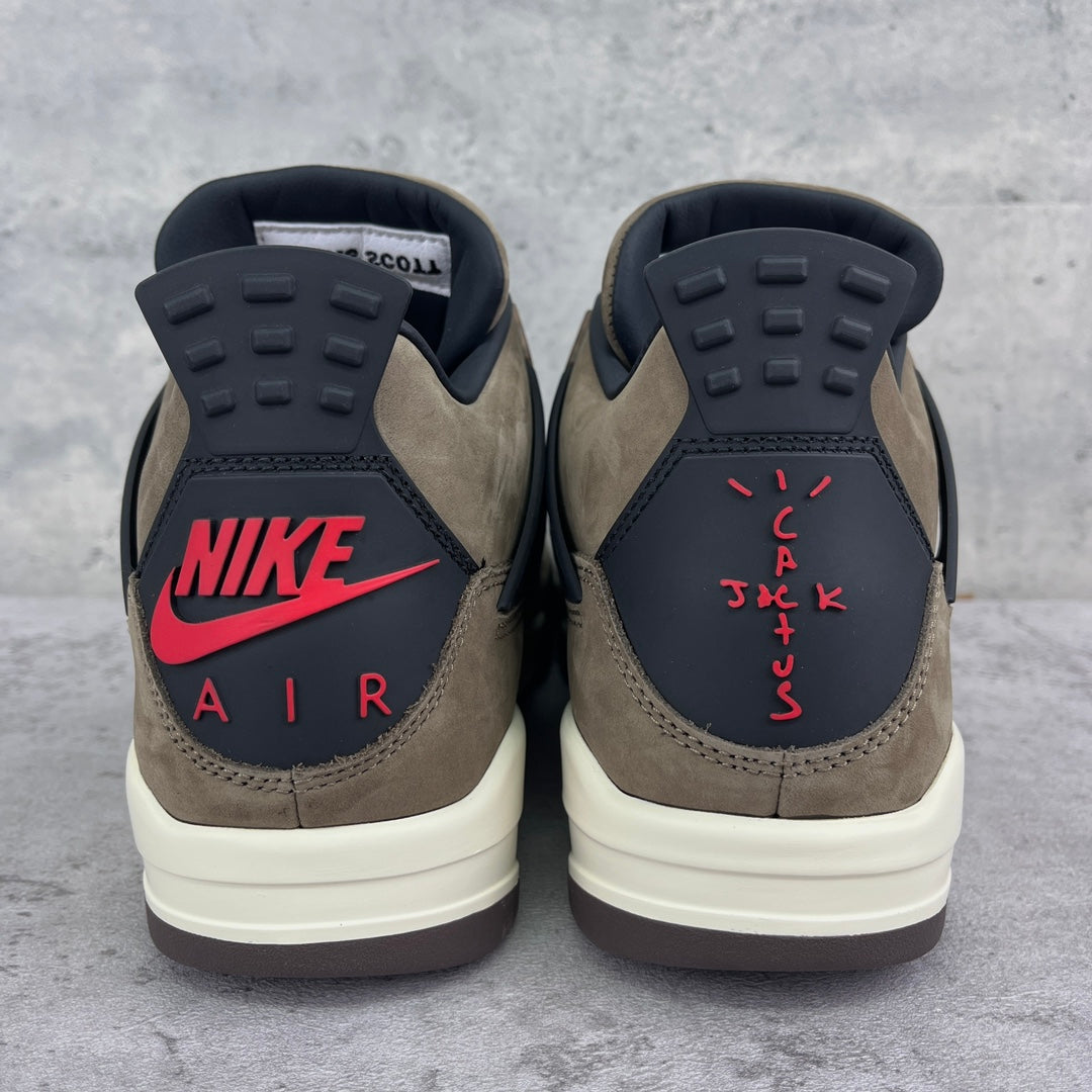 COURT LEGACY IV “Taupe Haze”