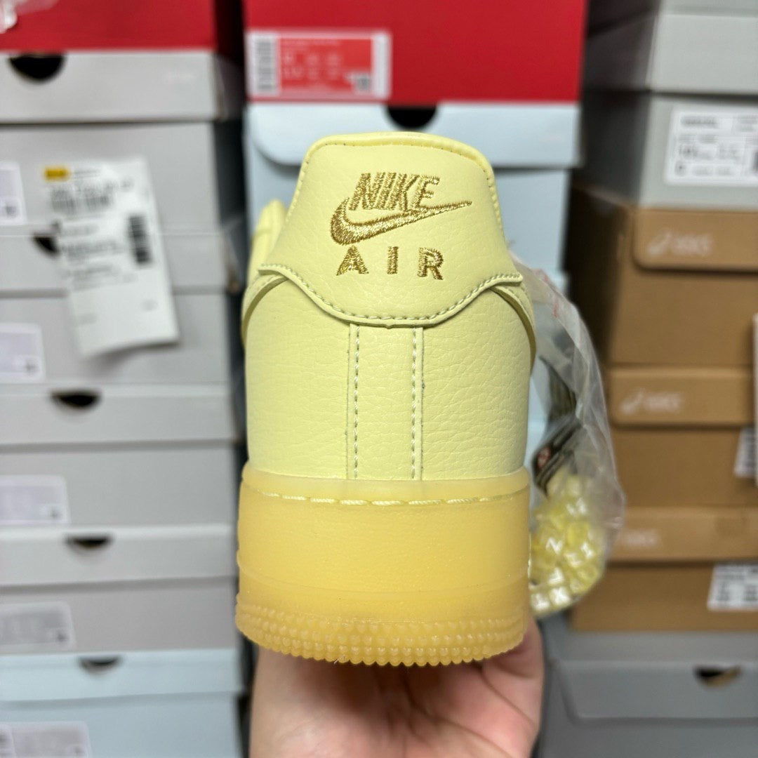 CLASSIC COURT TRAINER “Yellow”