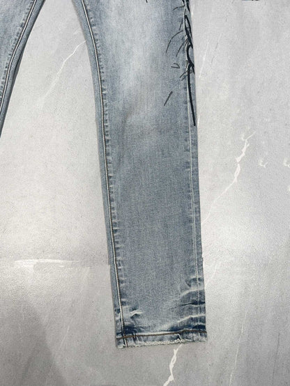 TEXTURED ARCH DENIM “Sky Script Wash”