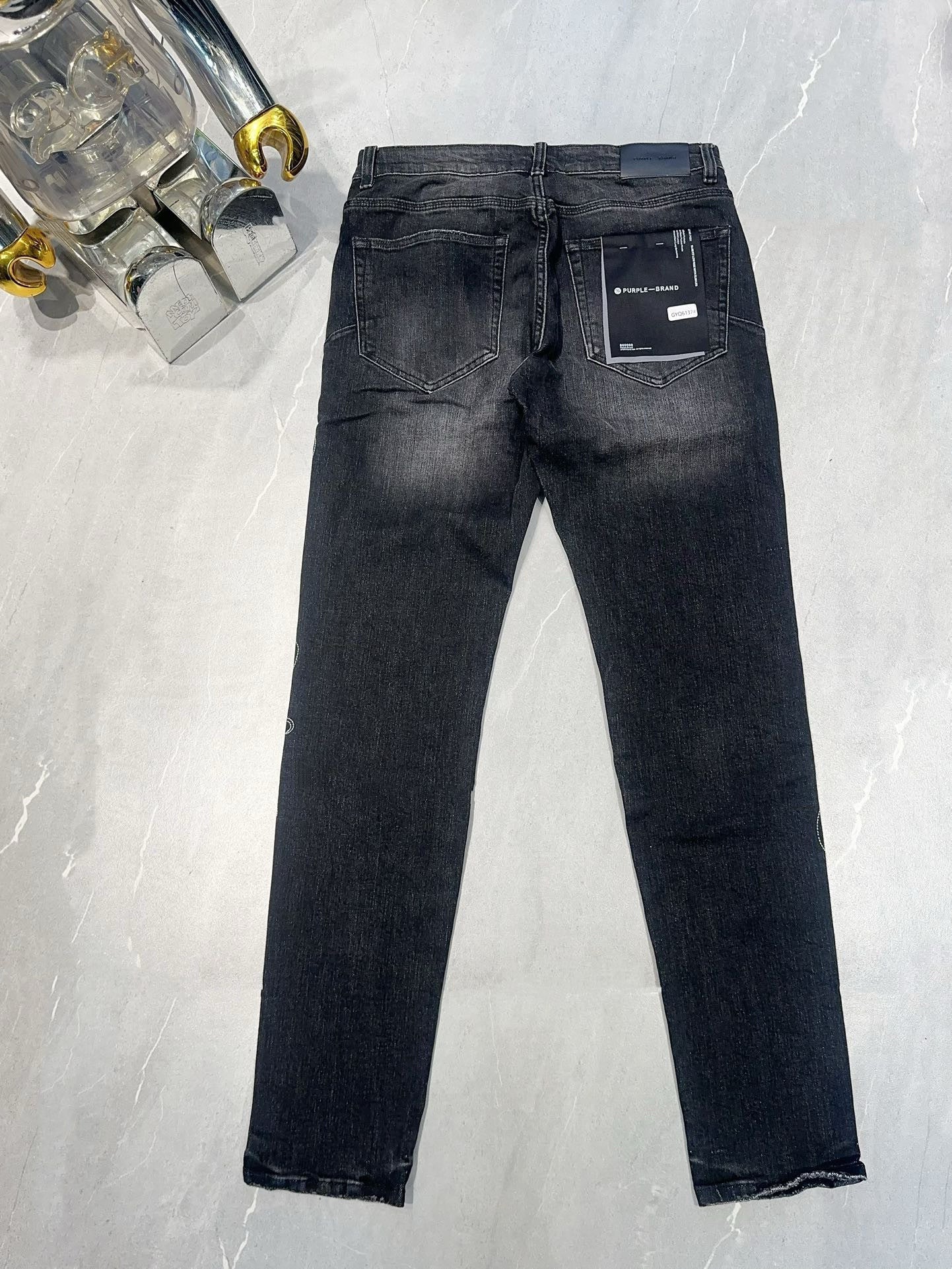 TEXTURED ARCH DENIM “Gothic Embroidery”