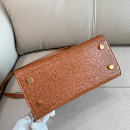 CHECK ARCHIVE SLIDES “Cotswolds Tote”