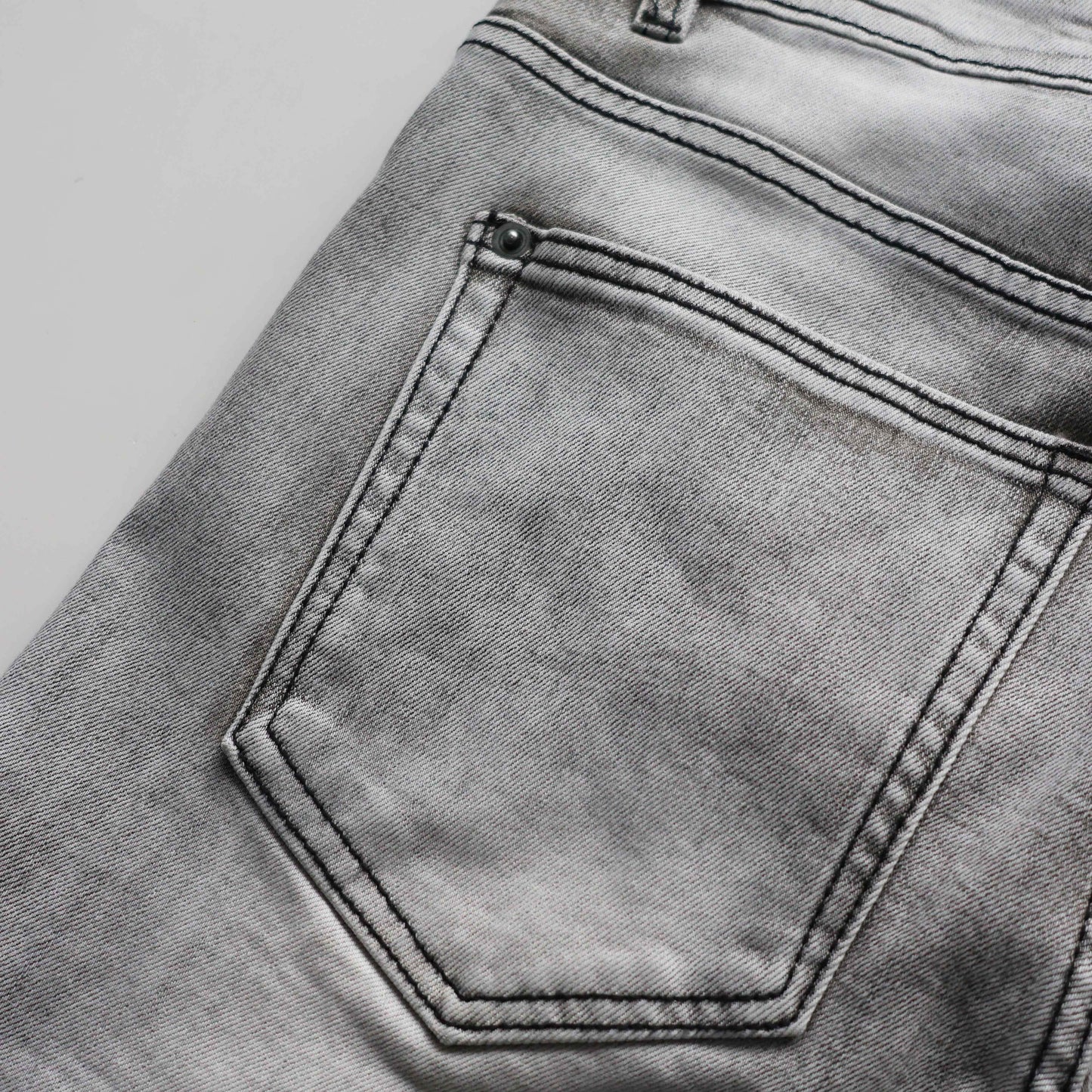 CROSS STITCH DENIM “Ash Stonewash”