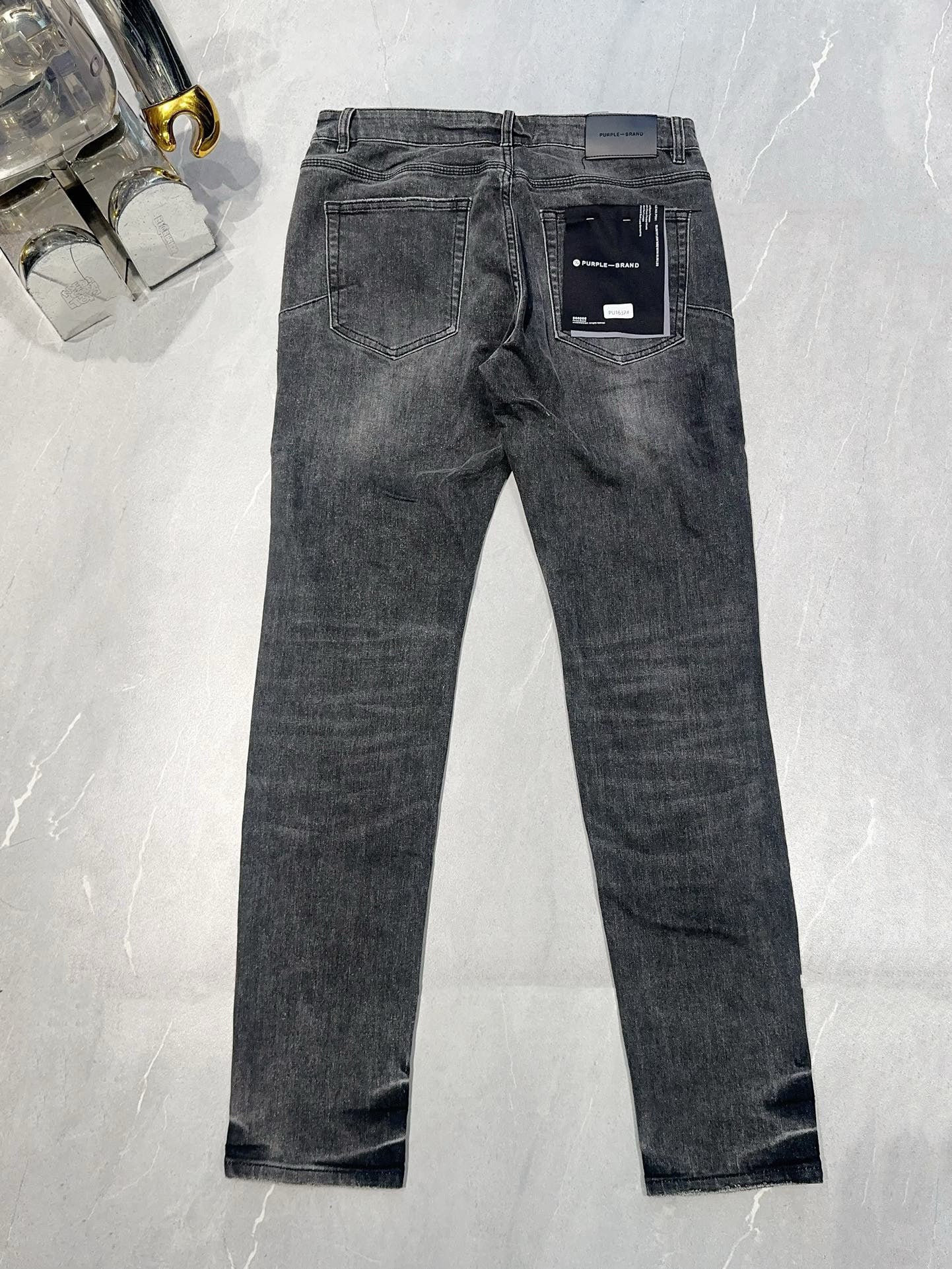 TEXTURED ARCH DENIM “Azure Stencil”