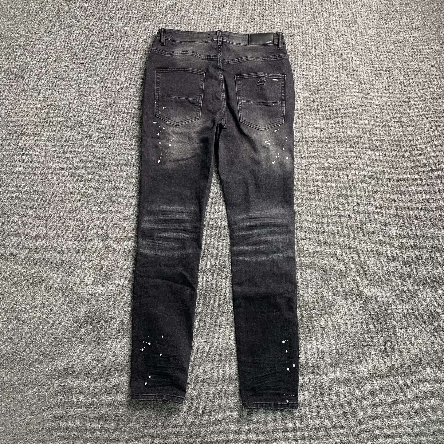 DISTRESSED DENIM “Greish”