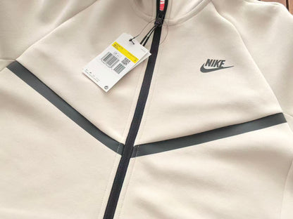 TECHNICAL JOGGER SET “White”
