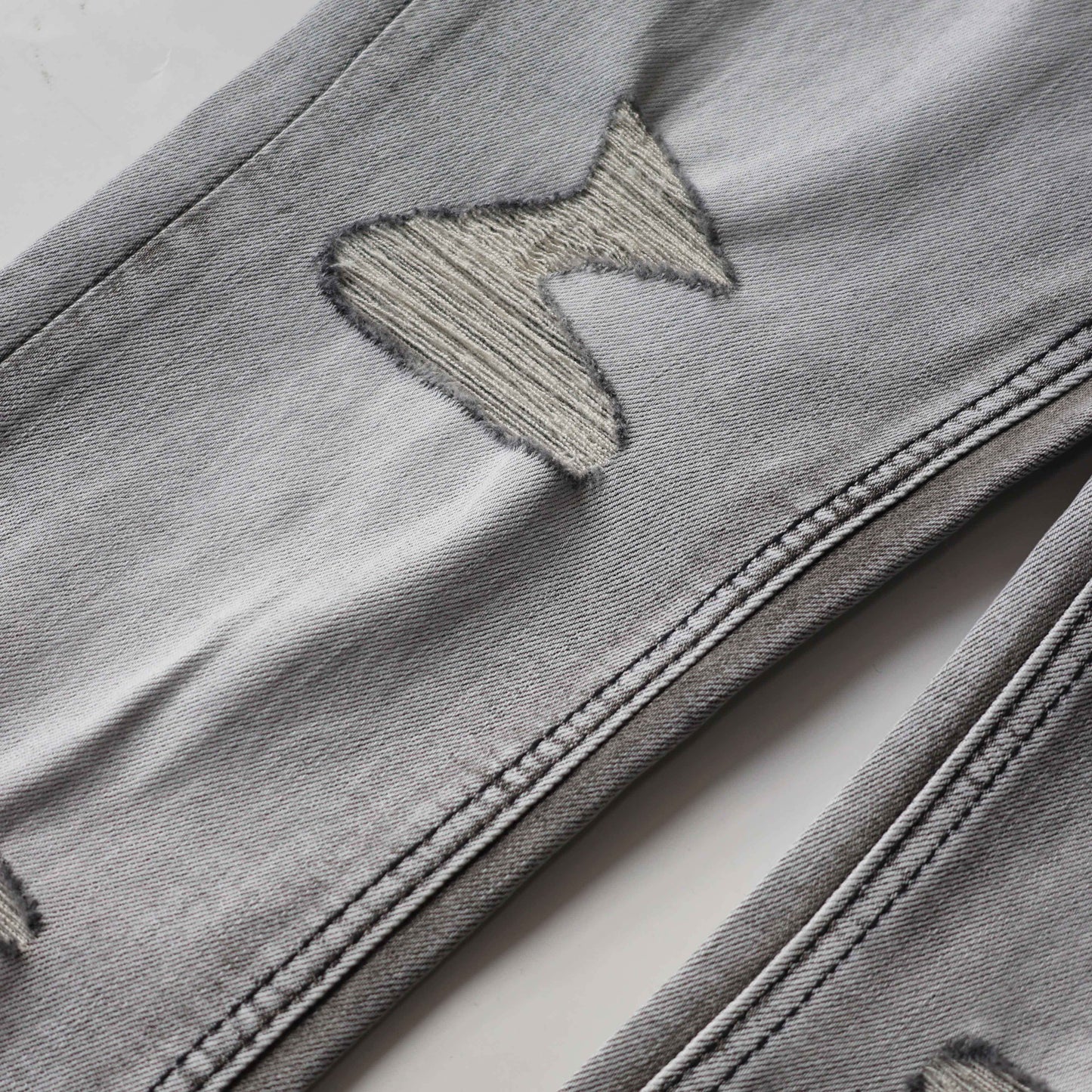 CROSS STITCH DENIM “Ash Stonewash”