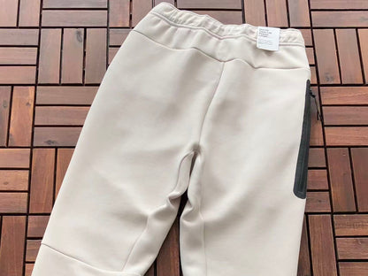 TECHNICAL JOGGER SET “White”