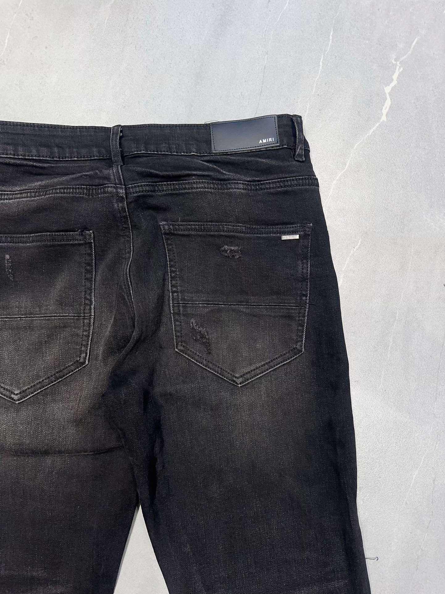 DISTRESSED DENIM “Sekiro”