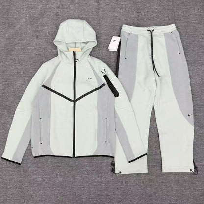 TECHNICAL JOGGER SET “White”