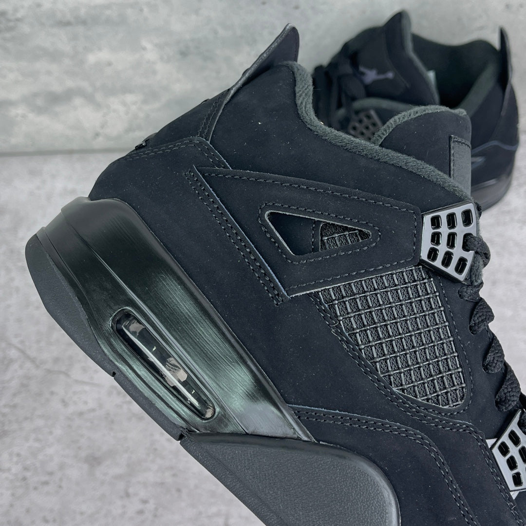 COURT LEGACY IV “Black Cat”