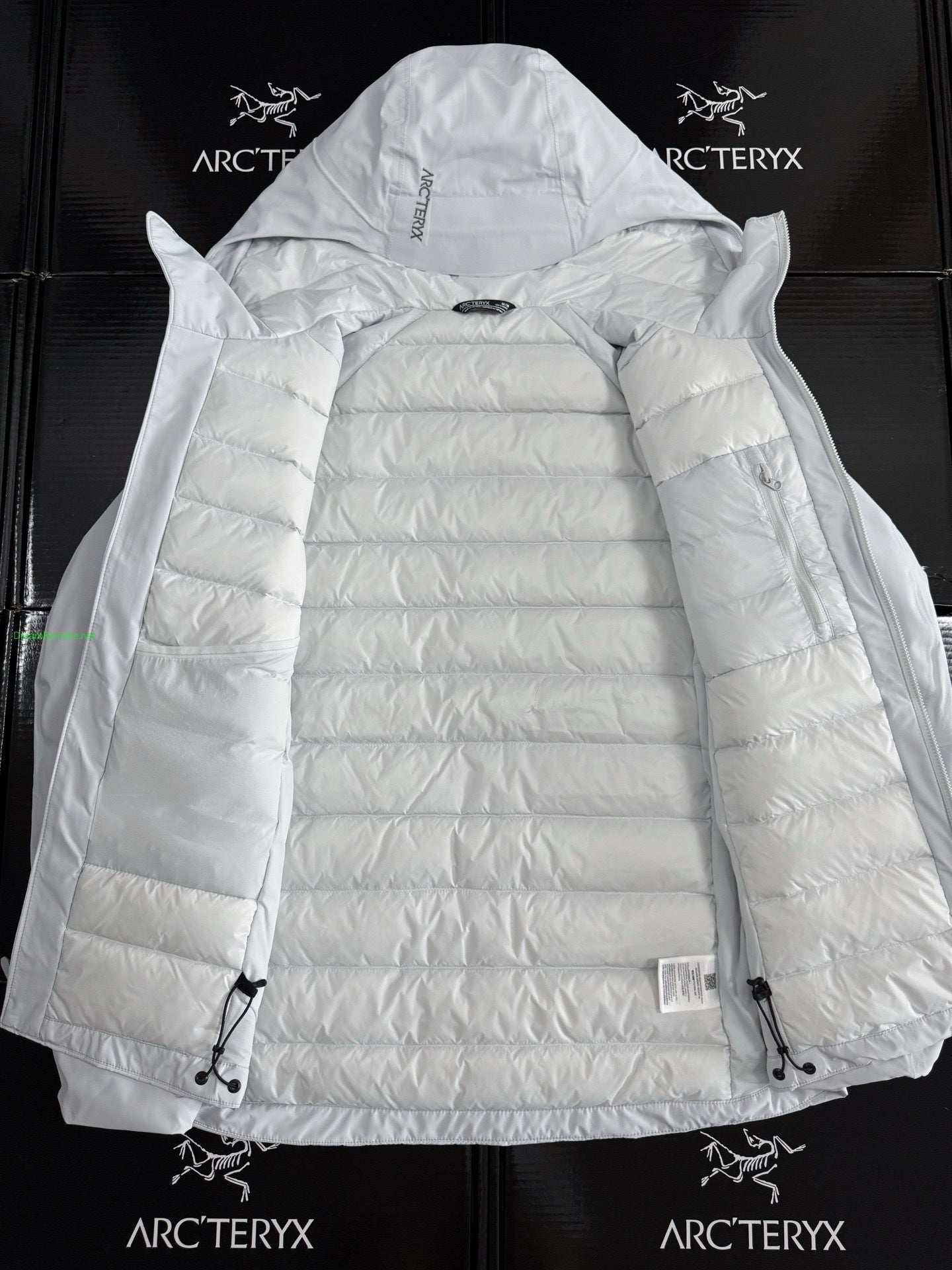 CLIMBERS WINDSHELL “Grey”