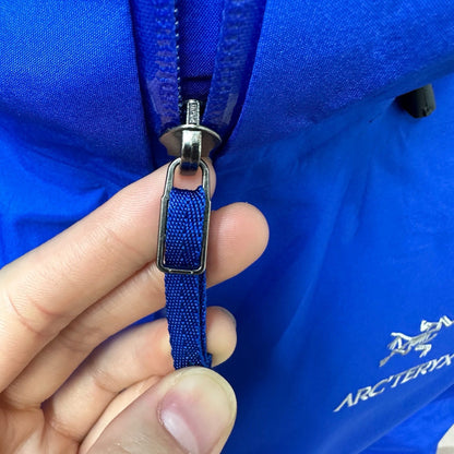 CLIMBERS WINDSHELL “Royal Blue”