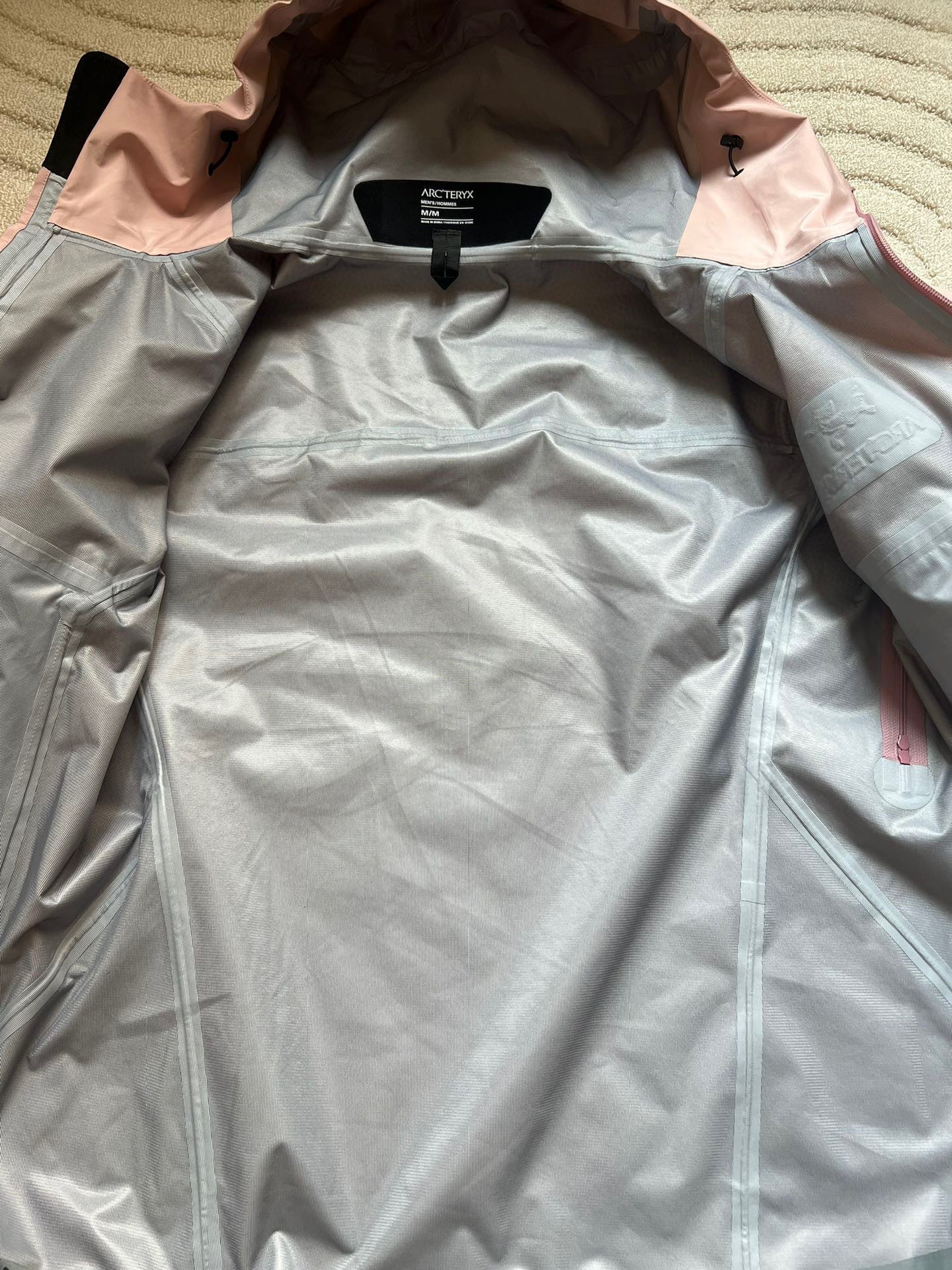 CLIMBERS WINDSHELL “Lucky Pink”