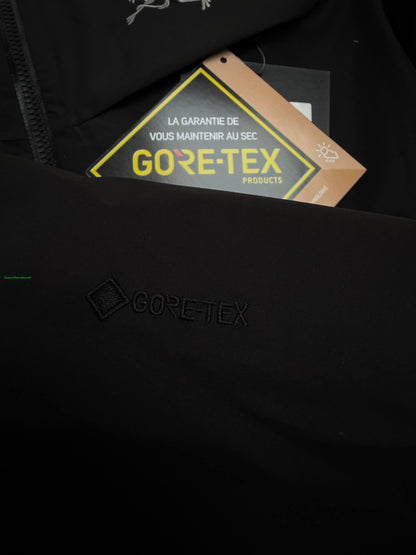 CLIMBERS WINDSHELL “Black”