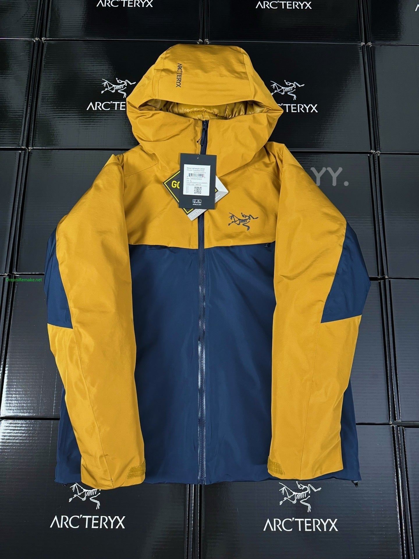 CLIMBERS WINDSHELL “Yellow & Blue”