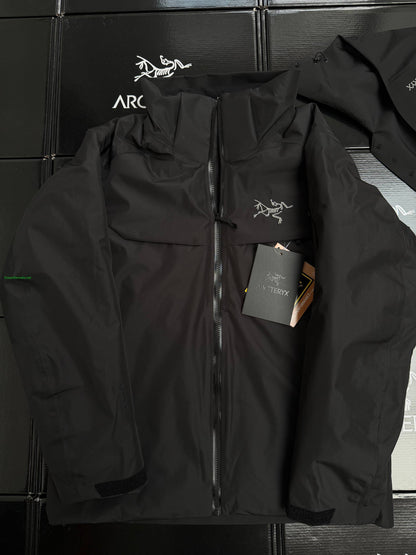 CLIMBERS WINDSHELL “Black”