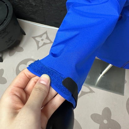 CLIMBERS WINDSHELL “Royal Blue”