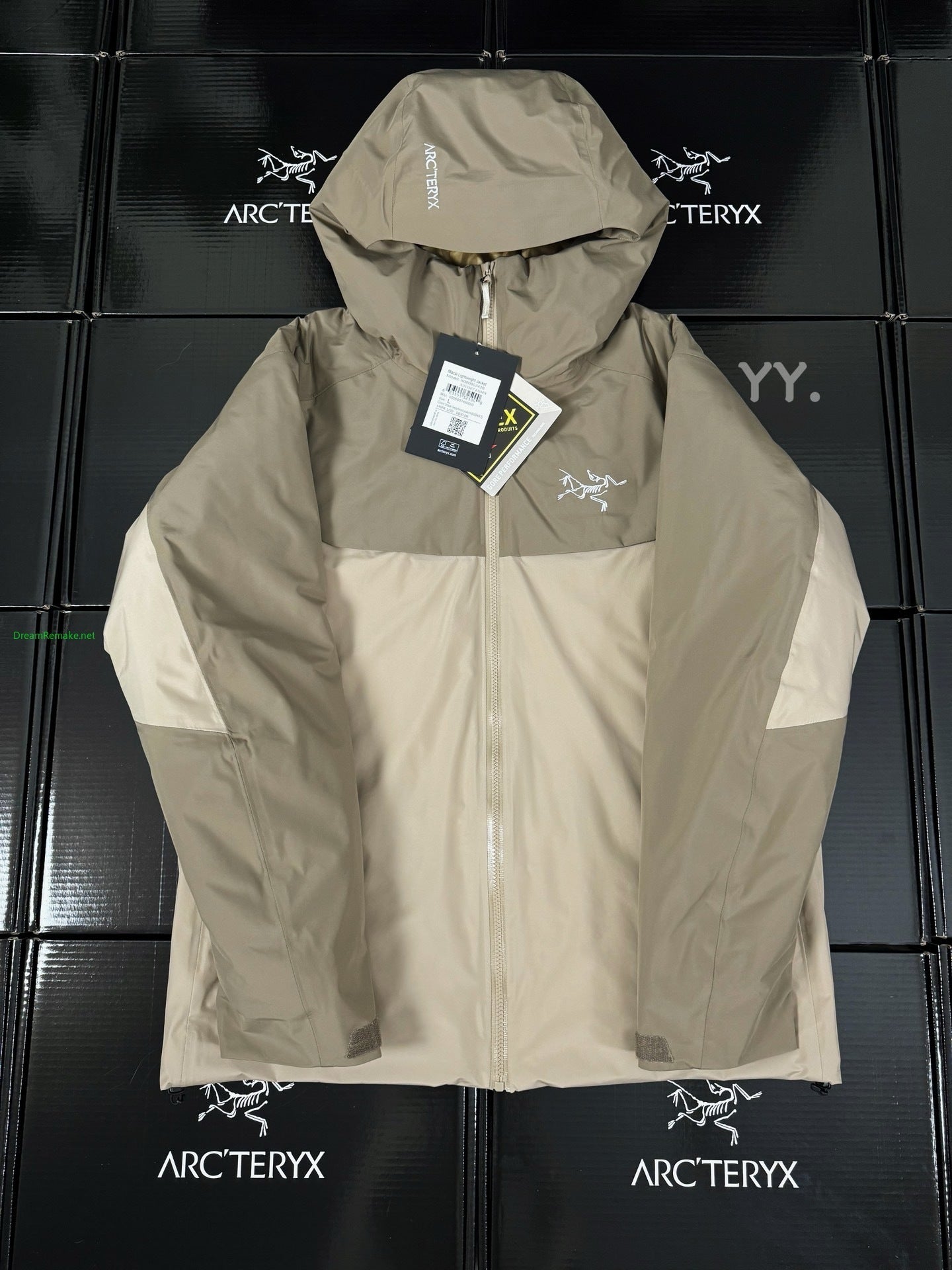 CLIMBERS WINDSHELL “Grey”