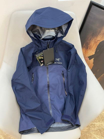 CLIMBERS WINDSHELL “Tibetan Purple”