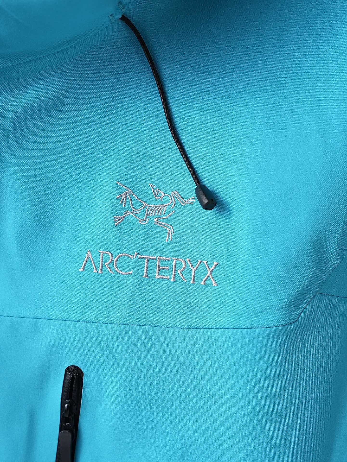 CLIMBERS WINDSHELL “Tetra Blue”