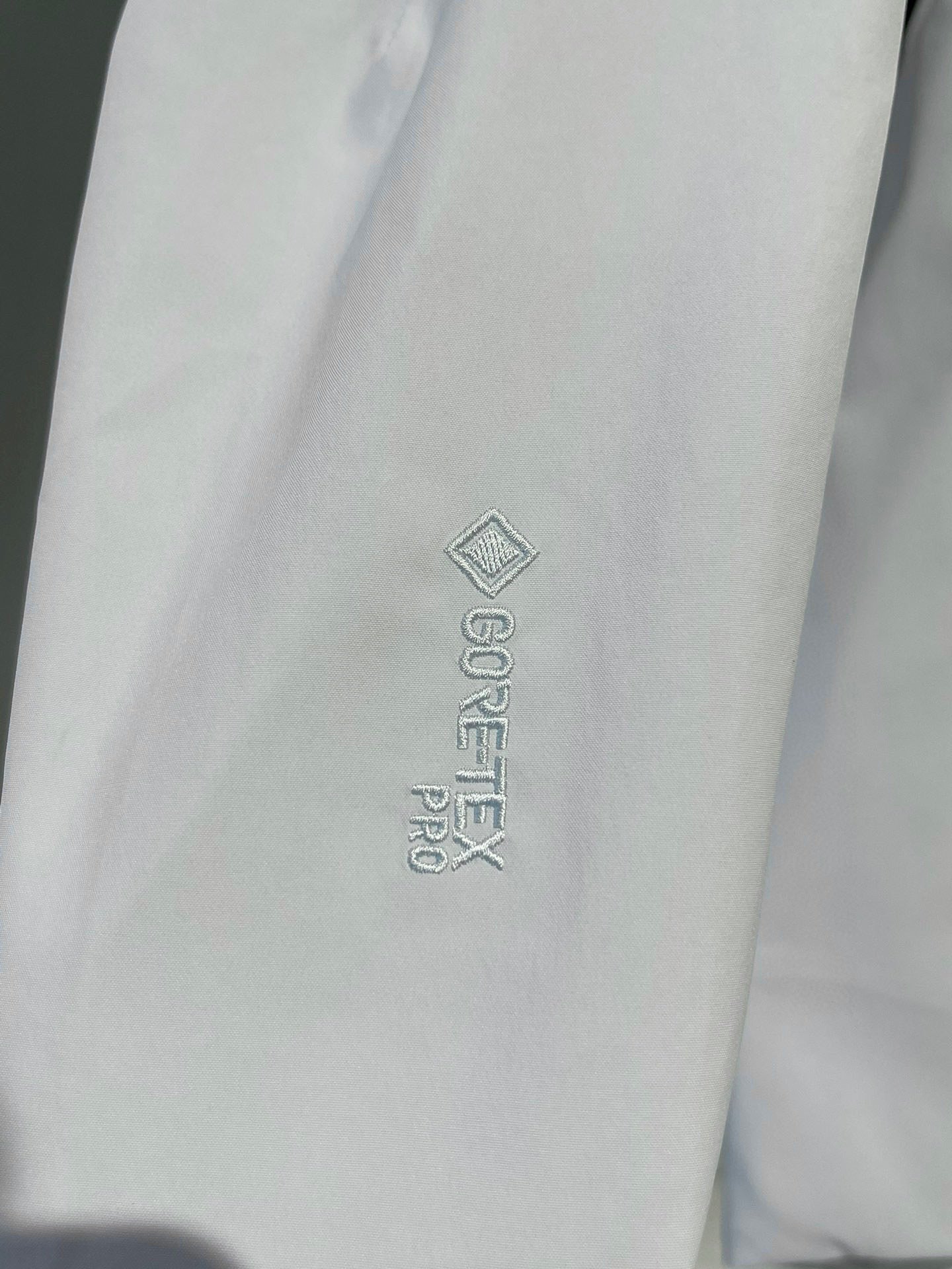 CLIMBERS WINDSHELL “Dawn”