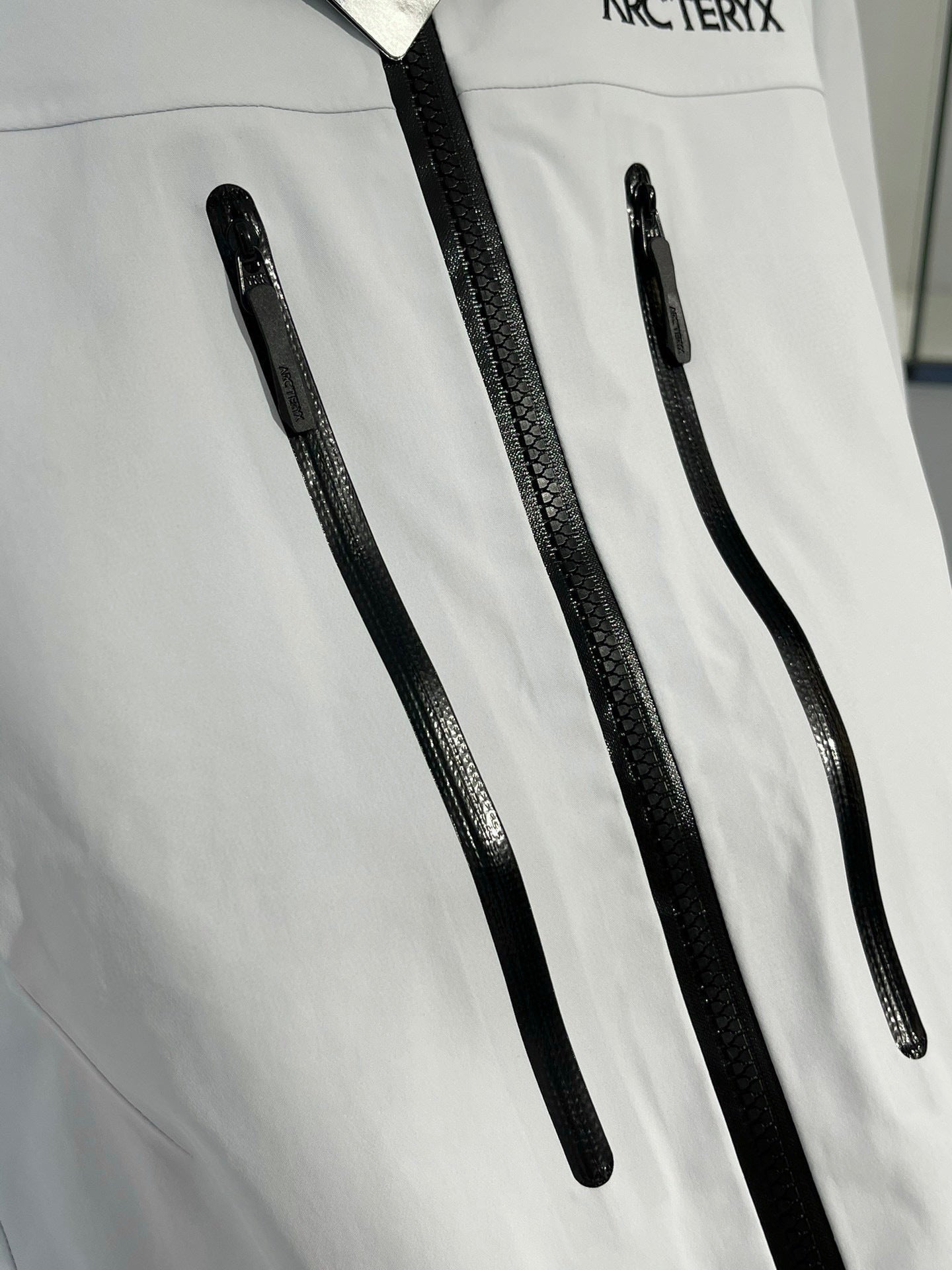 CLIMBERS WINDSHELL “Dawn”