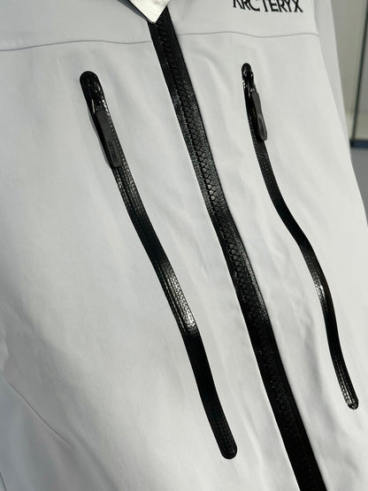 CLIMBERS WINDSHELL “Dawn”