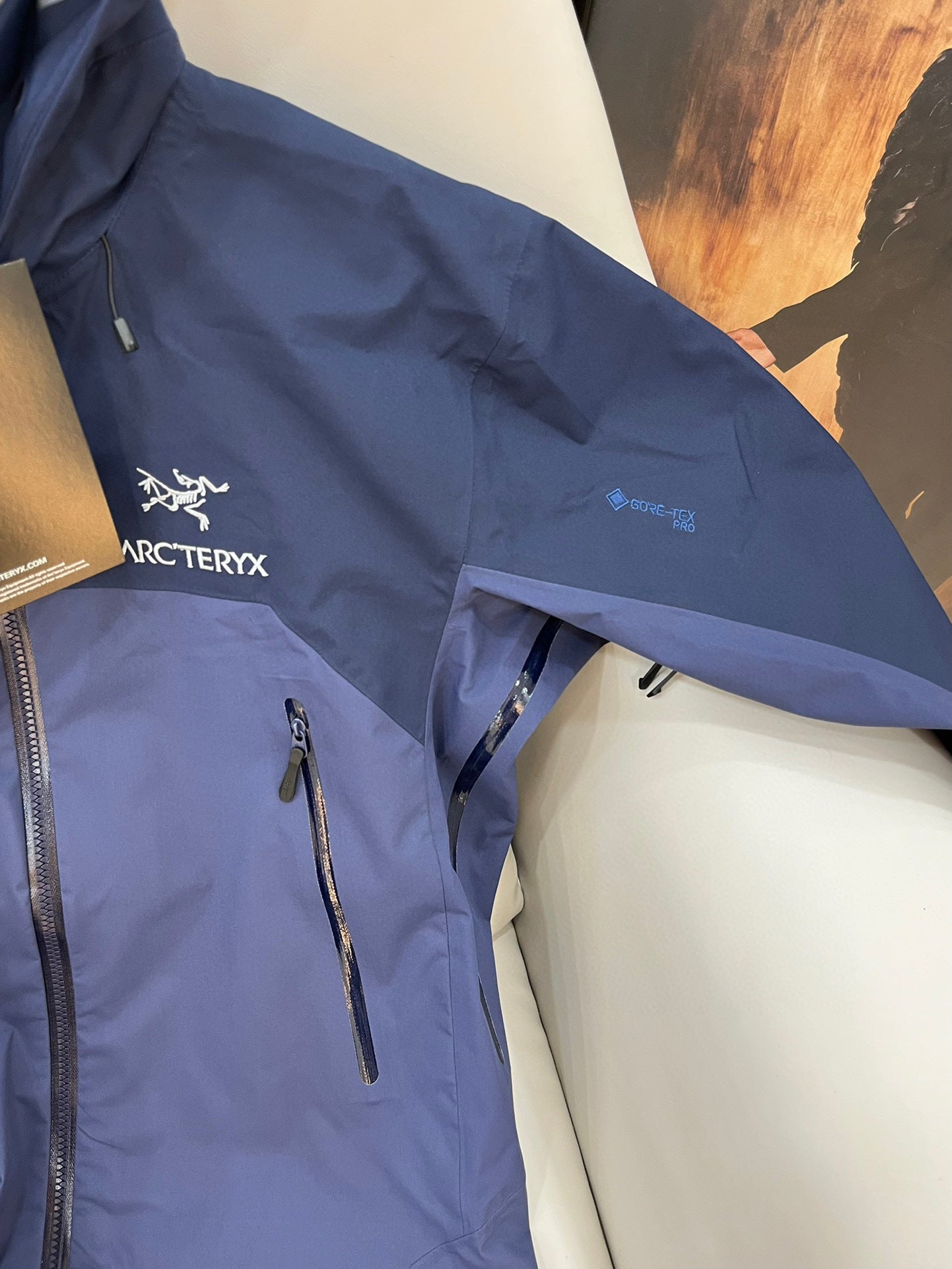 CLIMBERS WINDSHELL “Tibetan Purple”